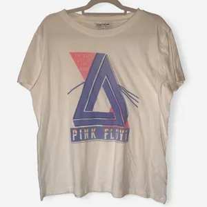 Elizabeth & James Pink Floyd Dark Side Graphic Tee Size L Rock Vintage Band Tee thumbnail 2