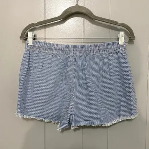 Aerie Blue Striped Chambray Pull-on Raw Hems Summer Beach Boho Shorts M thumbnail 2