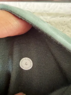 Lululemon‎ Align High-Rise Pant with Pockets 25" Green Diamond Dye Womens Size 4 thumbnail 6