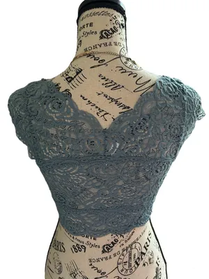 NWT Lace Bralette/Crop Top thumbnail 4