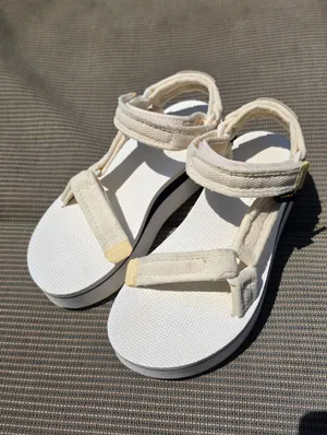 Teva Flatform Universal Mesh White Sandals 6 thumbnail 2