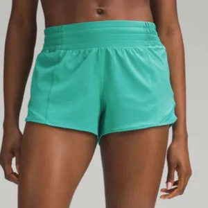 Lululemon Hotty Hot High Rise Athletic Short in Kelly Green Size 12 NWT thumbnail 2