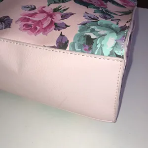 Luv Betsy by Betsy Johnson Pink Floral Purse with Pastel Rose Print thumbnail 5