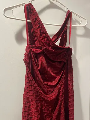 Women’s Backless Red Textured Dress with Cross-Back Detail thumbnail 4
