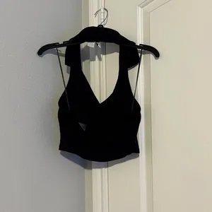 H&M Divided Women’s Halterneck Top with Collar Black Size Small thumbnail 11