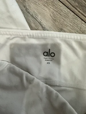 Alo Leggings thumbnail 5