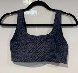 Gap Scales Women's Navy Patterned Crop Tank Top thumbnail 1