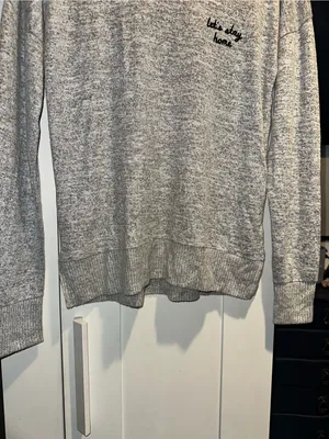NWOT Abercrombie & Fitch "Let's Stay Home" Soft Cozy Sweater thumbnail 4