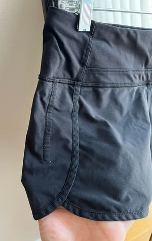 Lululemon Shorts thumbnail 2