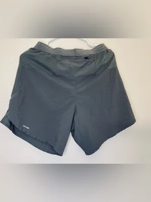 Nike Women’s Dri Fit Stride Running Grey Shorts Size M‎ thumbnail 4