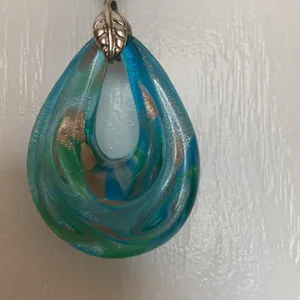 Source Unknown Blue Green Glass Pendant with Blue Green Beads thumbnail 3