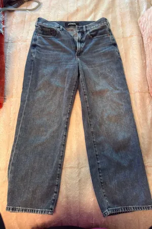Express Cropped Wide-Leg Jeans thumbnail 1