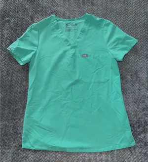 FIGS Women's Technical Collection Scrub Top‎ Green Short Sleeve Pocket Sz Xs thumbnail 1