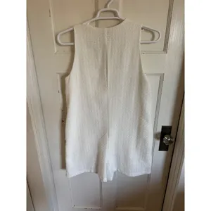Tuckernuck white Myla textured romper size large‎ thumbnail 7