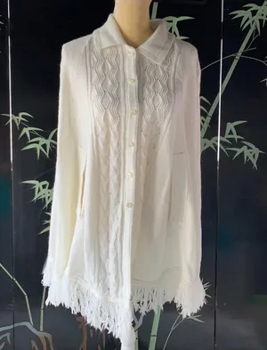 Vintage Women’s Cuddle Knit Ivory White Poncho One Size Fringe Edge Collared thumbnail 9