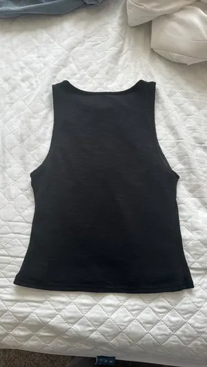 Princess Polly Top Black Tank Crop thumbnail 2
