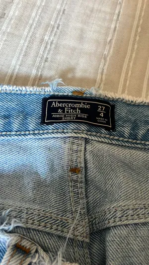 Abercrombie Jean Shorts thumbnail 3