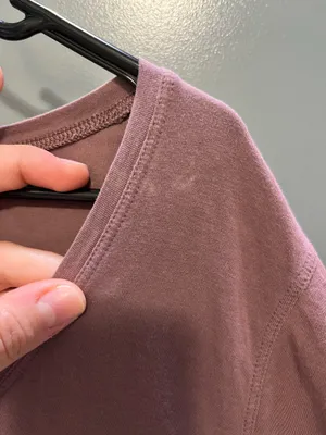 Lululemon top thumbnail 2