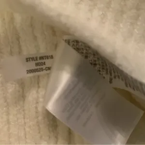 NWT Madewell Ribbed Cotton-Blend Sweater M box cut slice flower embroidery incl thumbnail 10