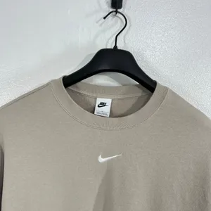 Nike Sportswear Phoenix Fleece Women's 2X Oversized Crew-Neck Sweatshirt DJ7667 thumbnail 10
