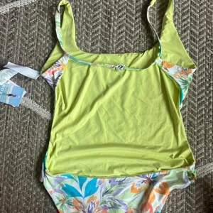 Roxy retro revo one piece sz XL thumbnail 5