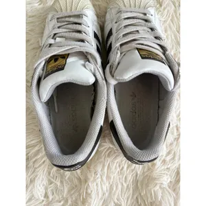 Adidas Superstar White Black Stripe Sneakers Casual Comfort Athleisure Shoes‎ thumbnail 8