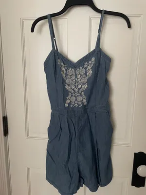 Hollister Romper thumbnail 2