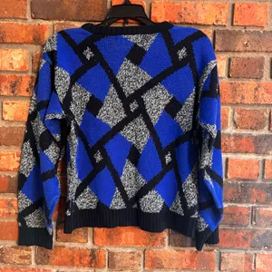 Emily’s Closet womens vintage abstract geometric ski sweater blue S thumbnail 5