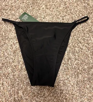 Wild Fable Black Bikini Bottoms  thumbnail 1
