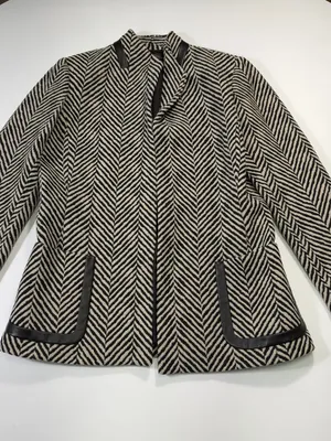 Dana Buchman Wool and Leather Blend Black and Cream Chevron Herringbone Blazer thumbnail 2