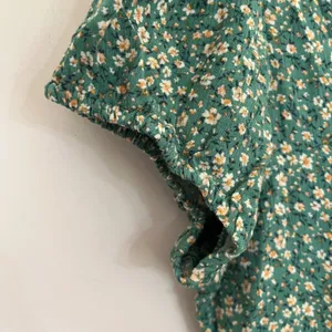 American‎ Eagle Green Floral Romper Smocked Back Tie Waist Short Sleeve Medium thumbnail 2