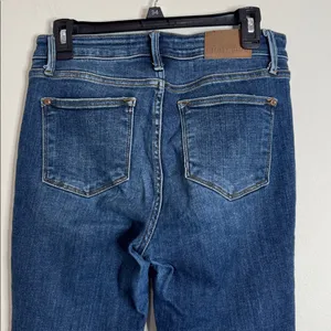Judy Blue Skinny Fit Dark Wash Blue Stretch Denim Jeans Distressed Detais sz 28 thumbnail 4