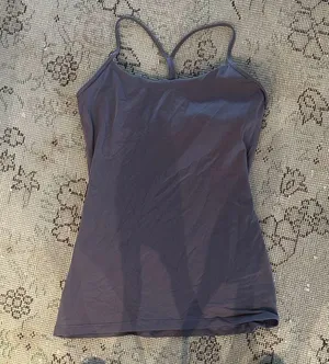 Lululemon tank thumbnail 1
