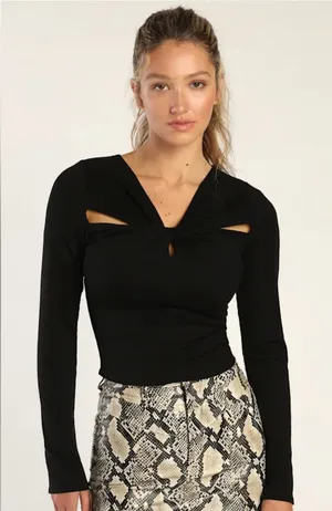 Lulus NWT Endless Appeal Black Long Sleeves Cutout Crop Top Size Medium thumbnail 1