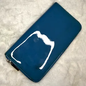 TORY BURCH Blue Patent Leather Zip Around Wallet thumbnail 2