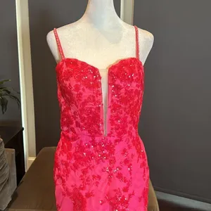 Women’s Pink Mermaid Fit Prom Party Dress Sparkly Sequins Lace Up Back Size 6 thumbnail 2