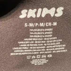 Sculpting Thong Bodysuit S/M thumbnail 6