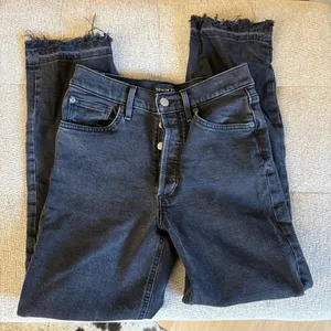 DENIM FORUM The Arlo‎ high Rise Jeans Size 26 thumbnail 1
