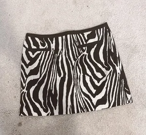 H&M Zebra Print Mini Skirt thumbnail 1