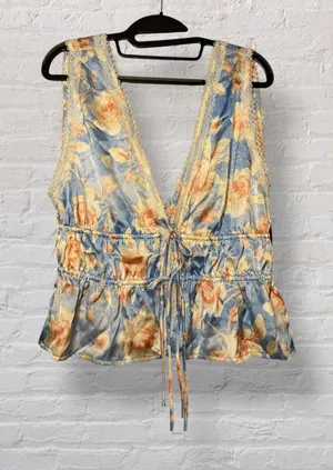 WAYF New Lace TrimTie Front Top Coquette Festival Boho Y2K L thumbnail 1