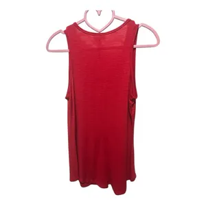 Red Sleeveless Top XS scoopneck women’s top made by Lula Roe thumbnail 2