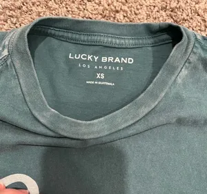 T-shirt thumbnail 2