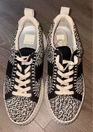 DV by Dolce Vita Sneakers thumbnail 1