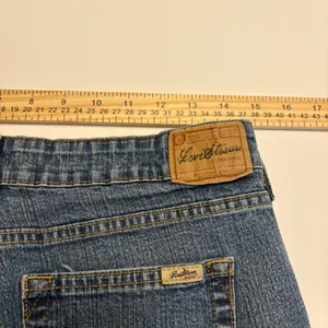 Levi Strauss Signature Jeans Womens 8 Short Blue Low Rise Bootcut Stretch 0502 thumbnail 5