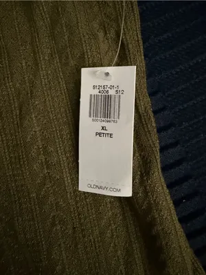 Old NavyOlive Green Button-Front Women’s Top xl thumbnail 2