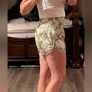 ALL 3 pairs of Free People shorts thumbnail 7