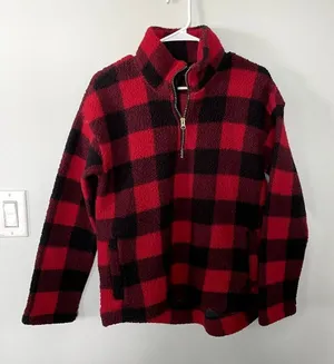 Old Navy red black checkered fleece pullover half zip‎ comfortable warm sweater thumbnail 1