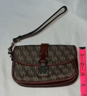 Vintage Dooney & Bourke wristlet-brown and tan thumbnail 1