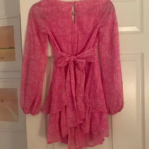 Pink Floral Ruffle Dress Size XS thumbnail 2