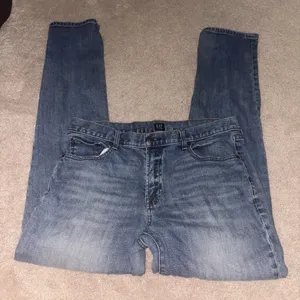 Gap Jeans Women’s strait  thumbnail 1